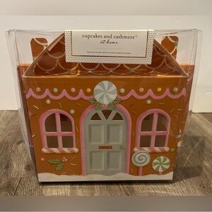 Gingerbread house Cupcakes and Cashmere Set of 6 Window Gable Boxes- NIB